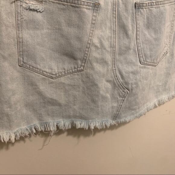 Free People Sidecar Frayed Denim Mini Skirt NWT 30 - Picture 9 of 10